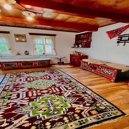 Casa De Vacanta Varf De Munte Moieciu De Sus *